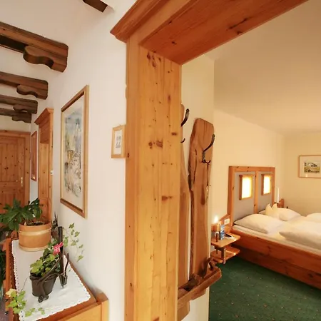 Lachmayr Guest house Kaprun
