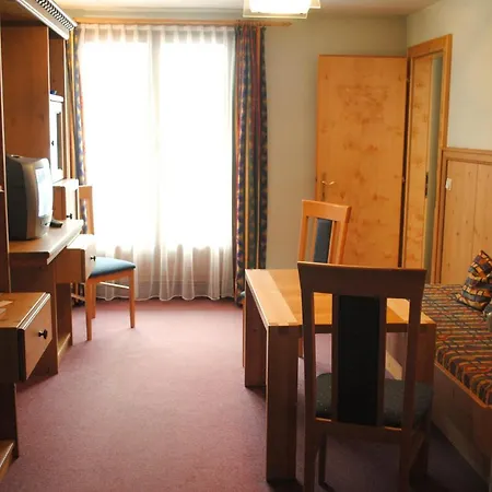 Lachmayr Guest house 3*