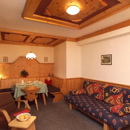 拉克玛里旅馆 3* 卡普伦